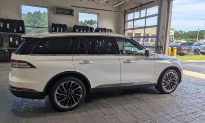 2020 Lincoln Aviator Reserve