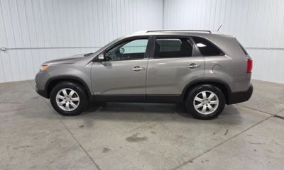 2012 Kia Sorento GL