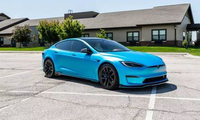 2022 Tesla Model S Plaid