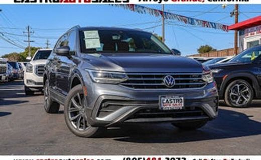 2022 Volkswagen Tiguan 4MOTION SE Black