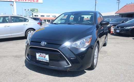 2017 Toyota Yaris IA Sedan