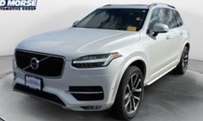 2018 Volvo XC90 Momentum