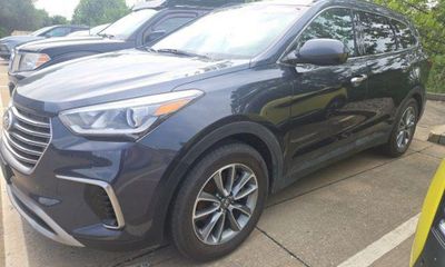 2017 Hyundai Santa FE GI