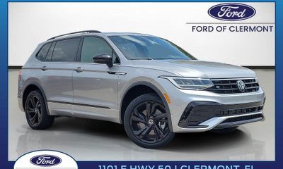 2024 Volkswagen Tiguan SE R Line