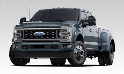 2025 Ford F-450 Platinum