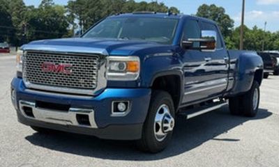 2016 GMC Sierra Denali