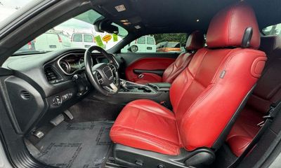 2018 Dodge Challenger SXT