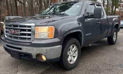 2011 GMC Sierra SLE