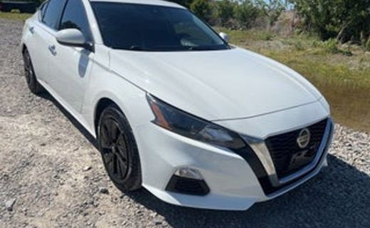 2022 Nissan Altima S
