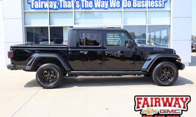 2021 Jeep Gladiator Sport