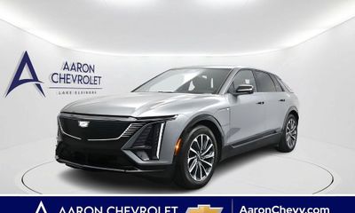 2024 Cadillac Lyriq Sport 1
