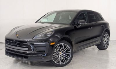 2026 Porsche Macan
