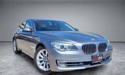 2013 BMW 740i