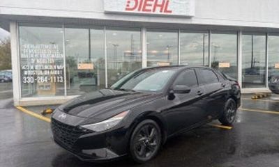 2021 Hyundai Elantra SE