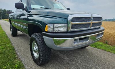 2000 Dodge RAM SLT