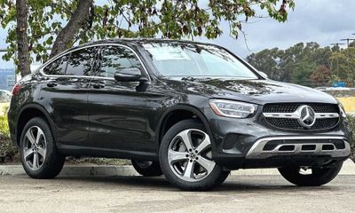 2023 Mercedes-Benz GLC-Class GLC300