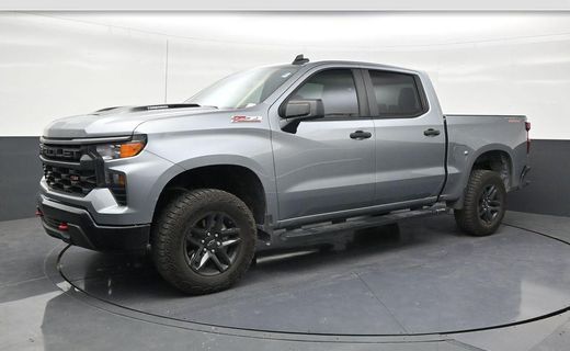 2025 Chevrolet Silverado Trail Boss Custom