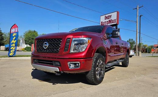 2016 Nissan Titan SL
