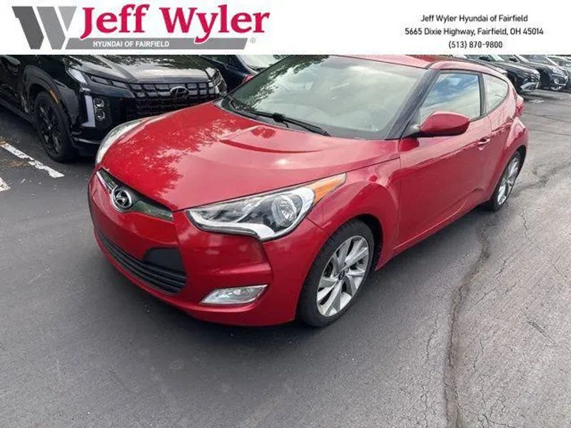 2017 Hyundai Veloster — a typically priced live listing