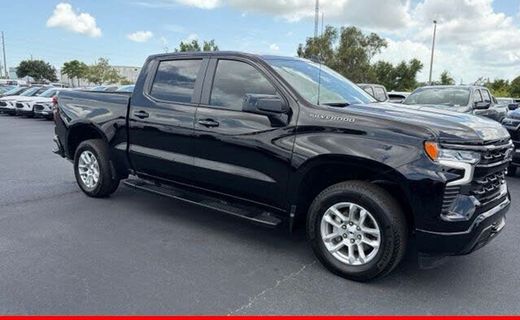 2024 Chevrolet Silverado RST
