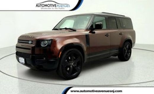 2024 Land Rover Defender 130 SE