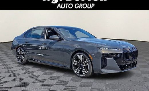 2026 BMW 750E xDrive