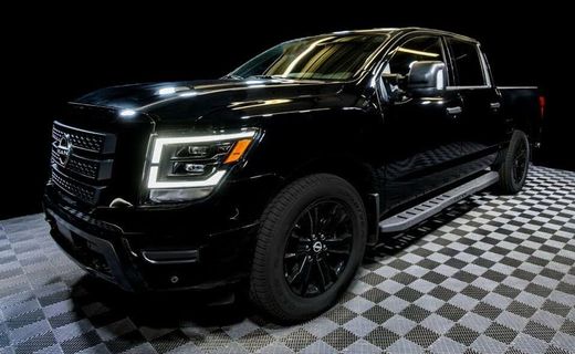 2023 Nissan Titan