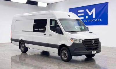 2021 Mercedes-Benz Sprinter 907 VS30