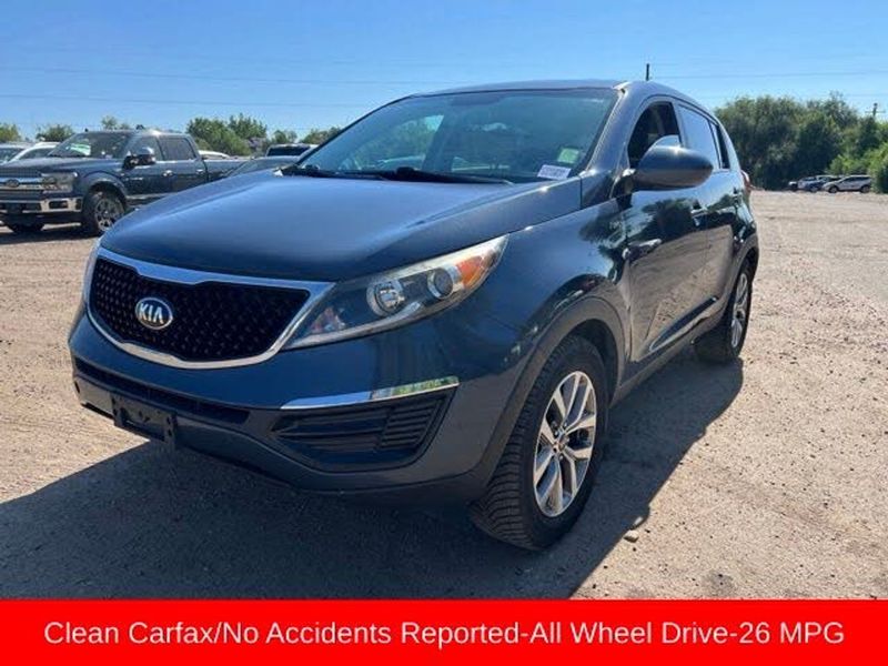 2015 Kia Sportage — a typically priced live listing