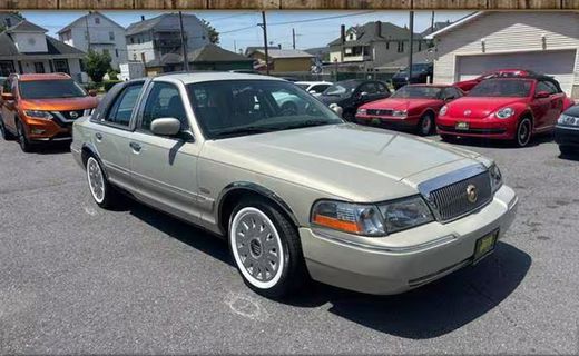 2004 Mercury Grand Marquis GS