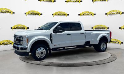 2023 Ford F-450 Lariat
