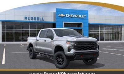 2026 Chevrolet Silverado Trail Boss Custom