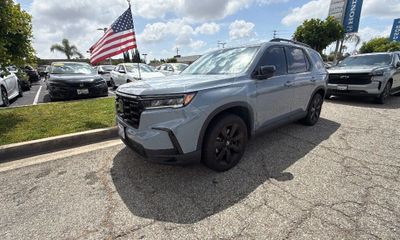 2025 Honda Pilot Black Edition