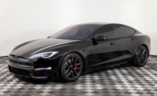 2023 Tesla Model S Plaid
