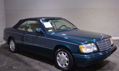 1995 Mercedes-Benz E-Class E320