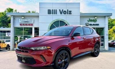 2025 Dodge Hornet R T