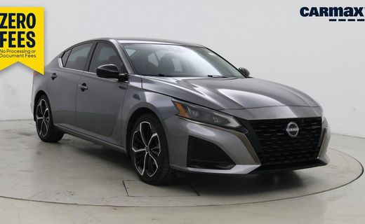 2023 Nissan Altima SR