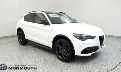 2025 Alfa Romeo Stelvio Sprint Base Intensa