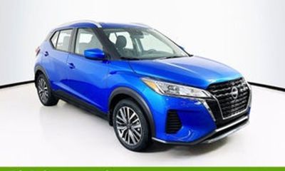 2024 Nissan Kicks SV