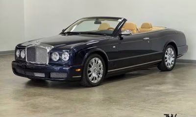 2008 Bentley Azure