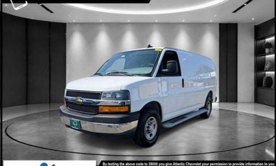 2025 Chevrolet Express 2500