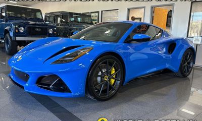 2025 Lotus Emira Base