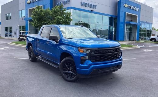 2022 Chevrolet Silverado Custom