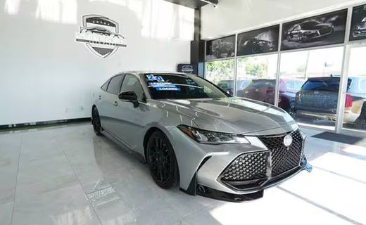 2020 Toyota Avalon Package