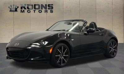 2025 Mazda MX-5 Grand Touring