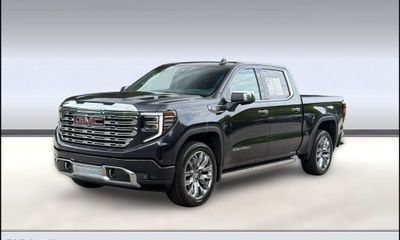 2024 GMC Sierra Denali