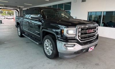 2018 GMC Sierra SLT