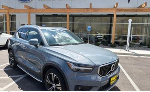 2022 Volvo XC40 Inscription