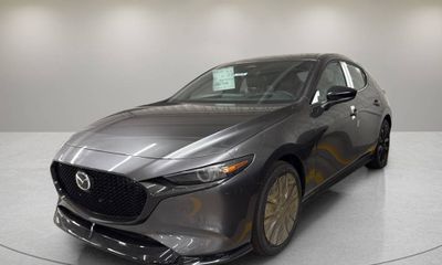 2026 Mazda MAZDA3 Premium Plus