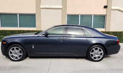 2010 Rolls-Royce Ghost